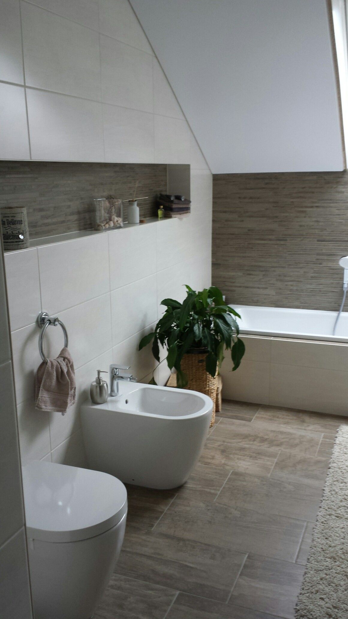 img/2-x-6-badezimmerfliesen-auswahl.jpg