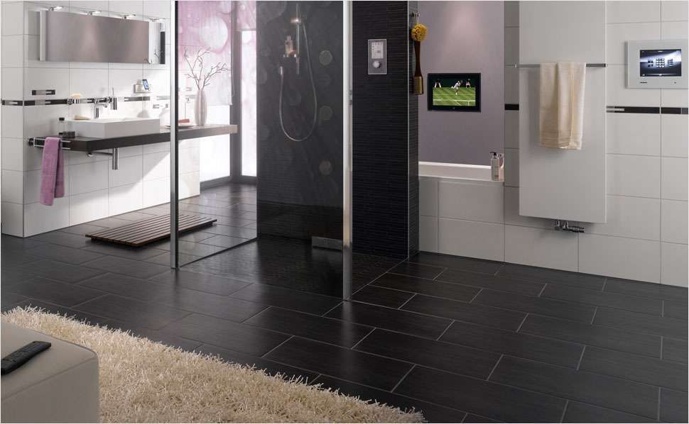 img/badezimmer-fliesenboden-installation-tipps.jpg