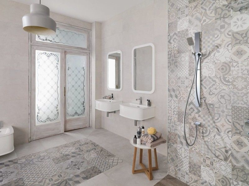 img/badezimmer-fliesenversiegelung-indien.jpg