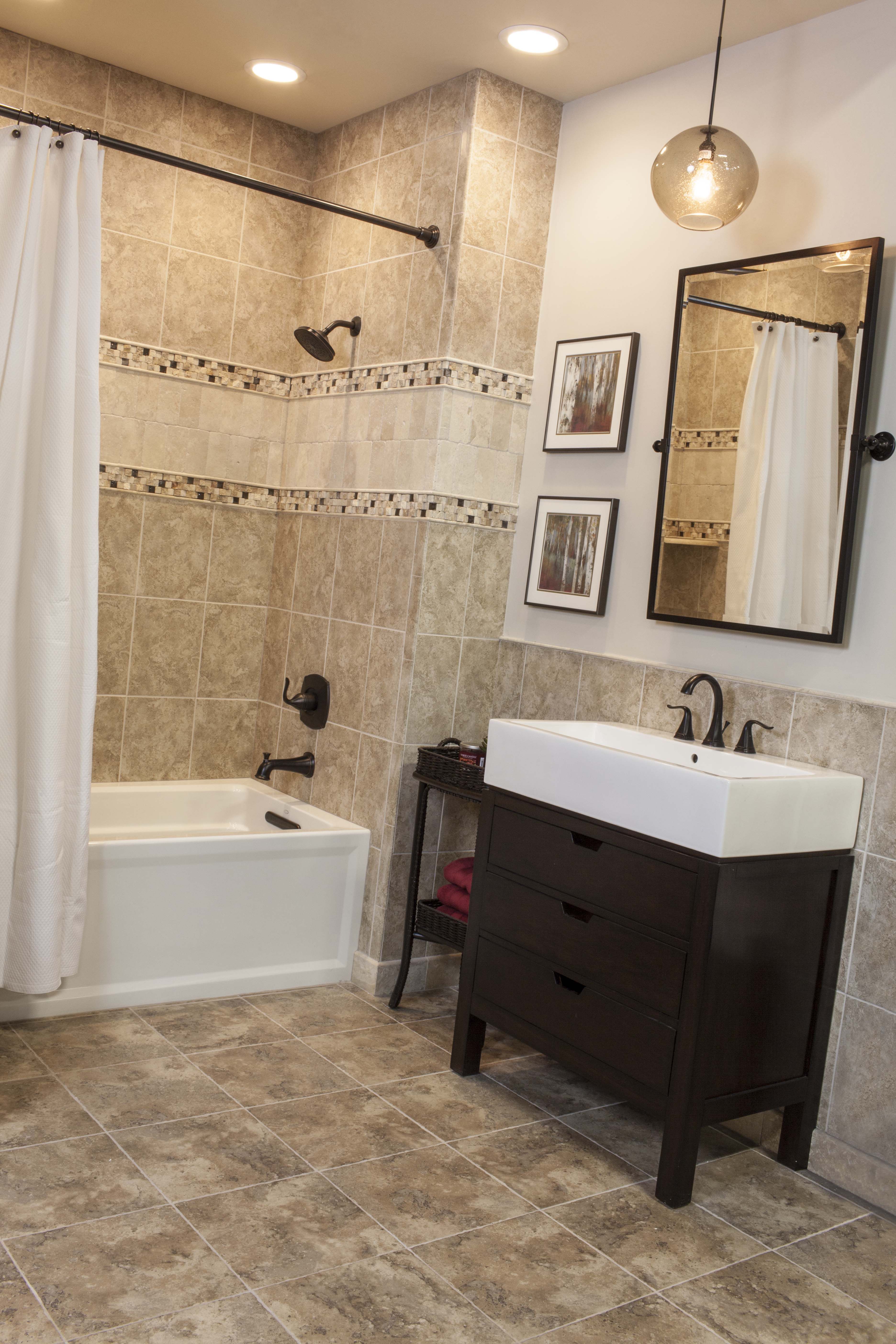 img/bathroom_tile1.jpg