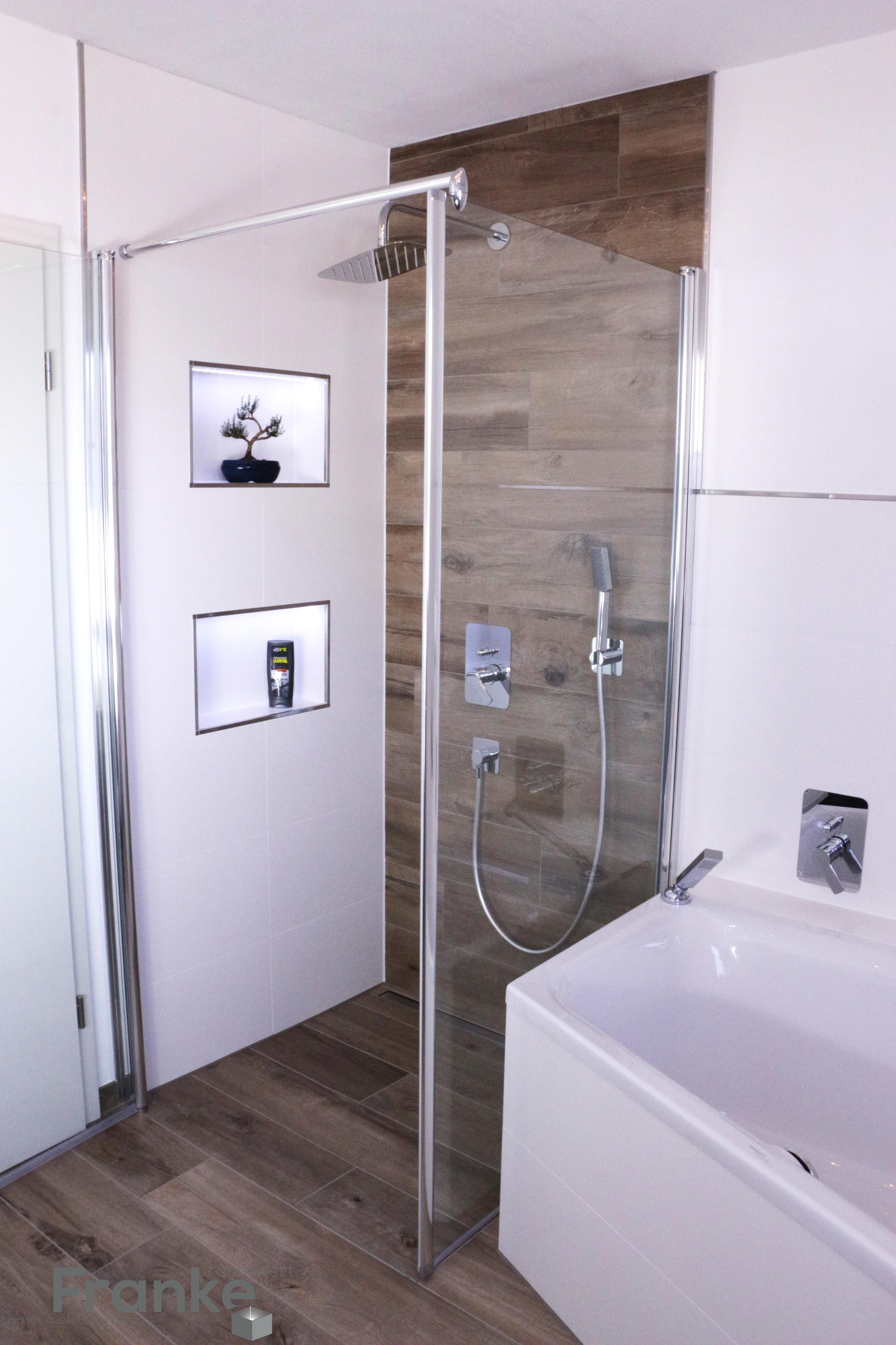 img/kleine-ideen-für-fliesen-im-badezimmer.jpg